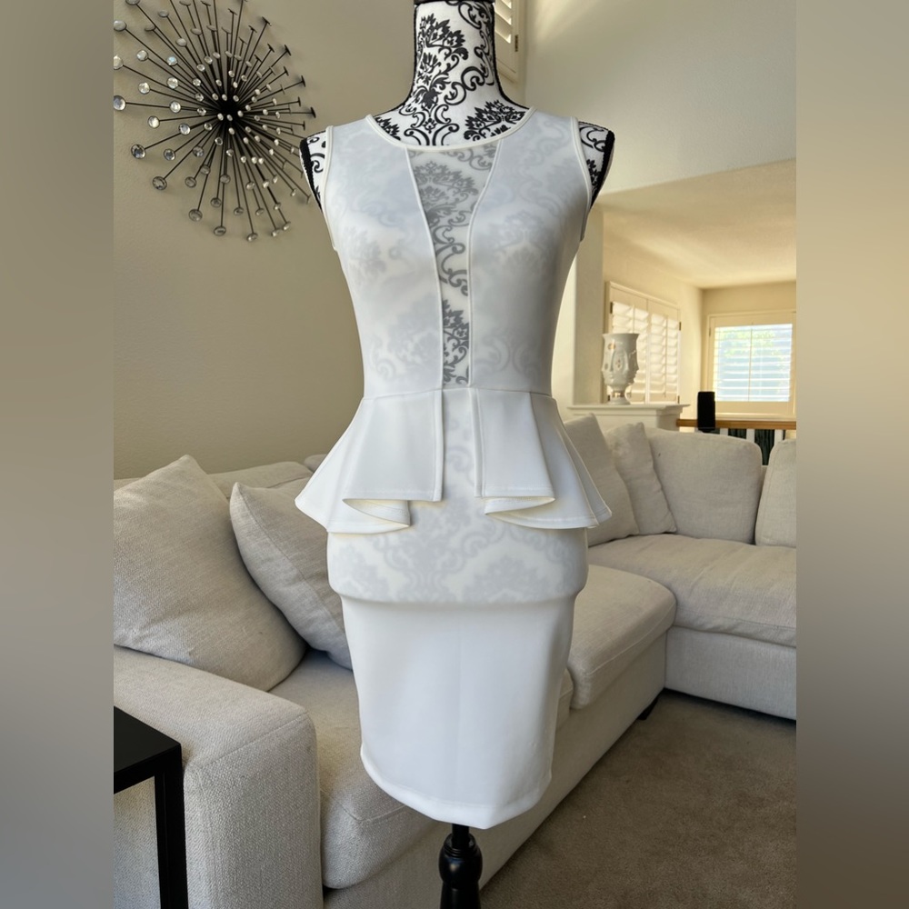 Guess White Mini Dress Size XS